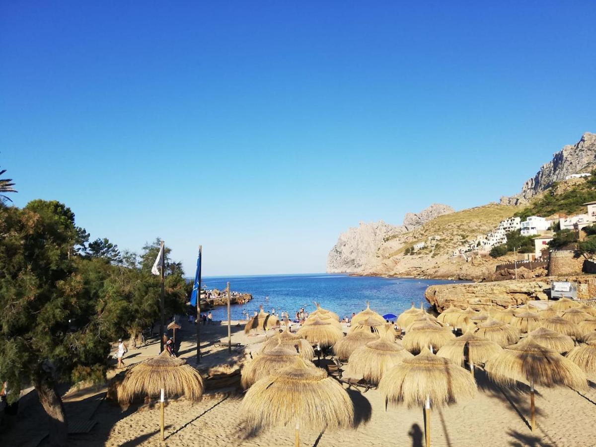 Gorgeous Renovated Cala Sant Vicenc Beach Villa Cala de Sant Vicenc Exteriör bild